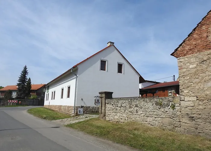 Restaurace A U Lva 3*